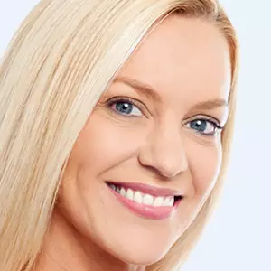 Eliminar arrugas del entrecejo